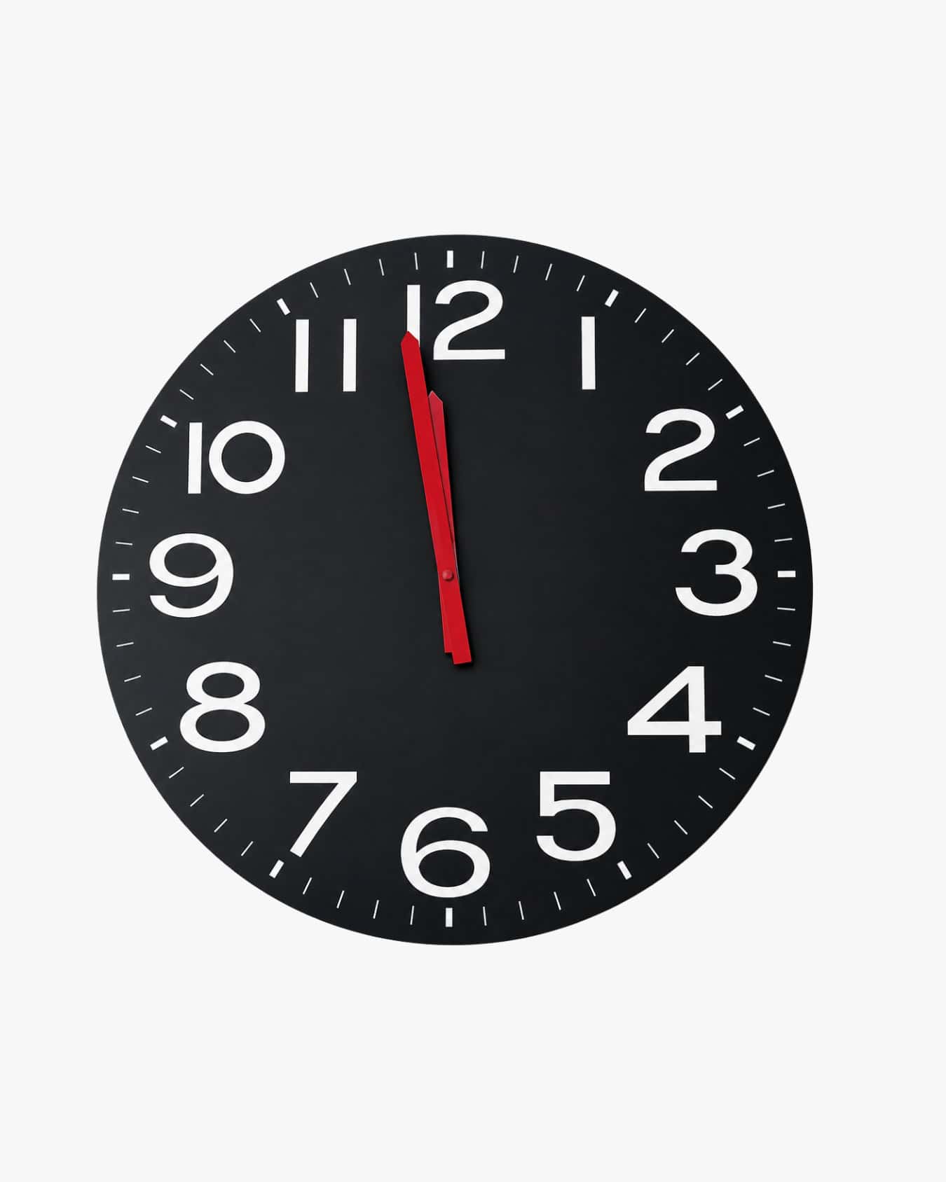 Premier 58cm black wall clock
