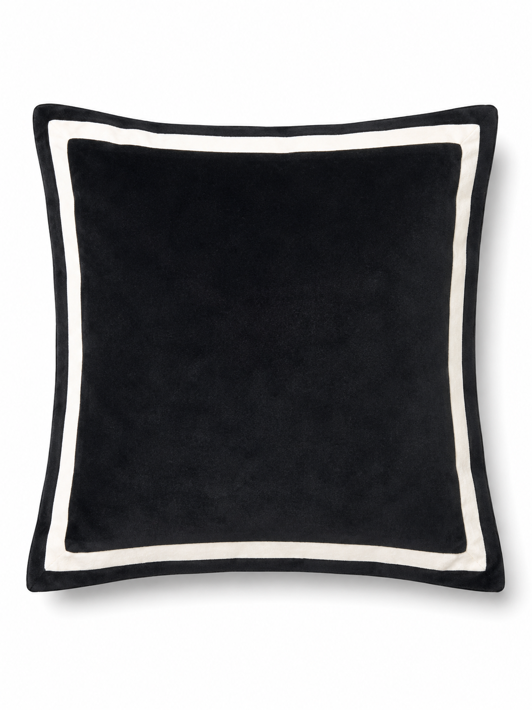 Medium throw pillow with regular filling