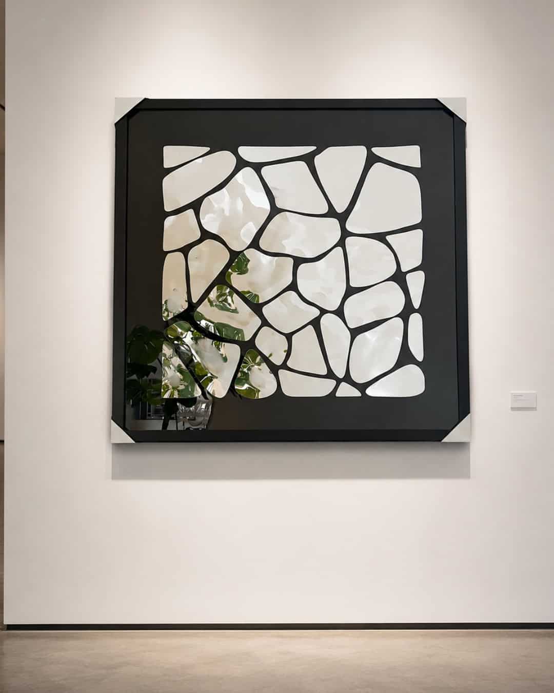 Square With Large Silver Pebbles Art Frame - Image 2