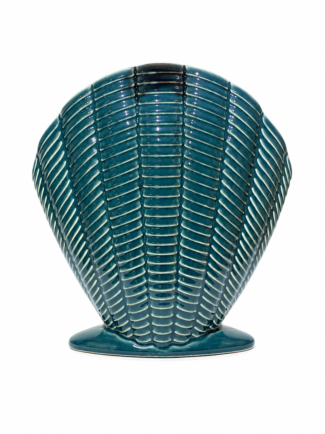 Green shell vase