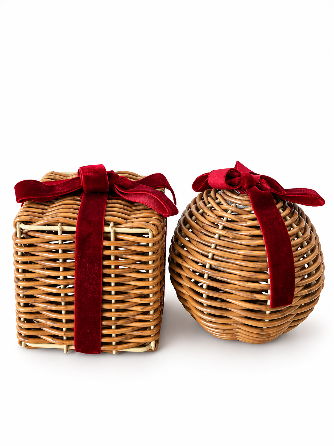 Winter charm rattan hanging decoration